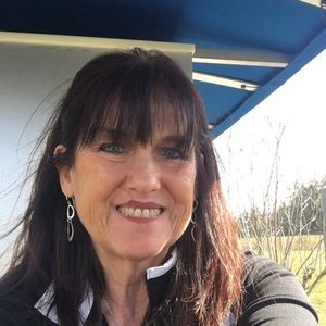 Meet your Posher, Michele